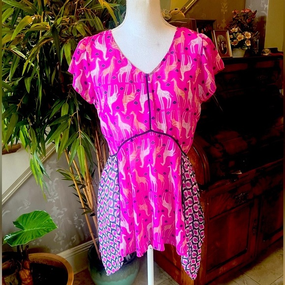 ND Weekend ladies, short sleeve floaty, scarf style top Small giraffe print pink - Picture 2 of 14